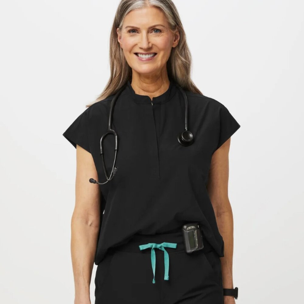 Figs Rafaela FREEx - Oversized Scrub Top - M / Black